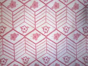 フィードサック 白地ピンク箱模様に小花 (1/16サイズ)