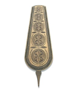 gAjA@xvXeErikas񐻍sAt53.5cm