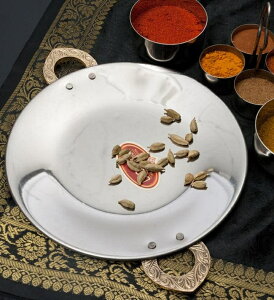 タヴァ槌目仕上げ チャパティやローティ用のフライパン(直径:20cm) / カレー 皿 鍋 調理器具 ローティー インド 食器 アジアン食品 エスニック食材