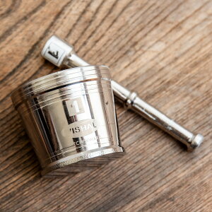 スパイスグラインダー No.1 小 直径 約6.5cm 高さ 5.5cm / すり鉢 カレー すりつぶす スパイスミル 乳鉢 インドカレー 調理器具 食器 アジアン食品 エスニック食材