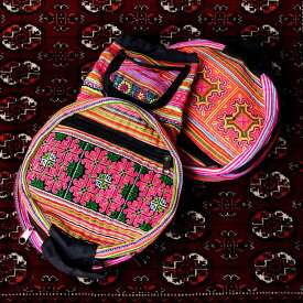 【送料無料】 モン族刺繍 まんまる折りたたみ式2Wayトラベルバッグ / ショルダーバッグ バック 旅行 リュックサック インド かばん ポーチ エスニック アジア