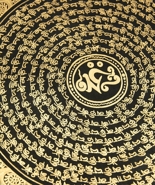 楽天市場 送料無料 一点物 タンカ 種子マンダラ 38cm X 39cm 曼荼羅 手描きのタンカ 曼陀羅 仏画 インド 本 印刷物 ステッカー ポストカード ポスター レビューで1000円クーポン プレゼント インド雑貨 アジア雑貨 Tirakita