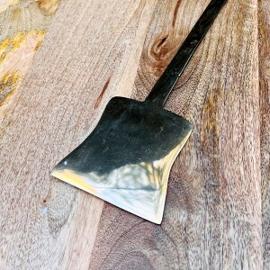 装飾が美しい インドのブラススパチュラ 約34cm / 調理器具 フライ返し おたま スプーン 真鍮 食器 アジアン食品 エスニック食材 食材【レビューで500円クーポン プレゼント】