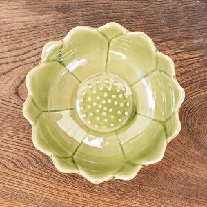 エスニック気分を盛り上げる ロータスボウル 17cm Yellow green / 蓮 ハスの花 睡蓮 タイ 陶磁器 皿 カップ スプーン 食器セット プレート 小皿 インド カレー皿 ターリー チャイ チャイカップ ア