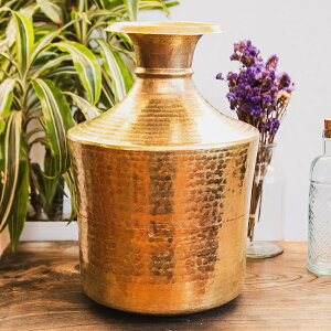 【送料無料】 ブラス製ガルチャ Ghalcha ネパール独特の水瓶 ラージサイズ 高さ41.5cm程度 / 水差し 水甕 花瓶 vase アジアン 家具 アジアン家具 インテリア エスニック アジア【レビューで1000円