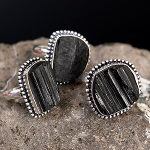 【安心のフリーサイズ】天然石ジェットのシルバーリング / 指輪 アクセサリー 黒 Black インド 神様 バングル エスニック アジア アンクレット ピアス ビンディー【レビューで500円クーポン