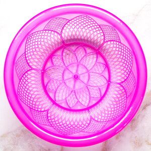 ベトナムのレトロなプラスチックザル 23cm / 飾り皿 プラかご プラザル プラ皿 水切りカゴ カラフル 屋台 籠 デコレーションプレート インテリア 大皿 装飾 アジアン エスニック