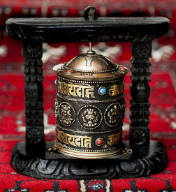 【送料無料】 壁掛けマニ車 / チベット 宗教用品 密教 仏教 生活用品 アジア チベタン エスニック インド 雑貨