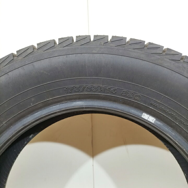 楽天市場】Yellow Hat イエローハット 175/65R14 82Q PRACTIVA ICE  