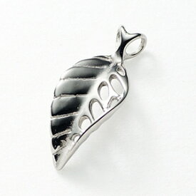 【 金属アレルギー対応 】 純チタン ペンダントトップ リーフ ( チタン 透かし 葉っぱ 葉 葉脈 トップ ヘッド ペンダントヘッド ニッケルフリー ノンアレルギー チャーム パーツ ユニセックス メンズ レディース 女性 男性 ) T136