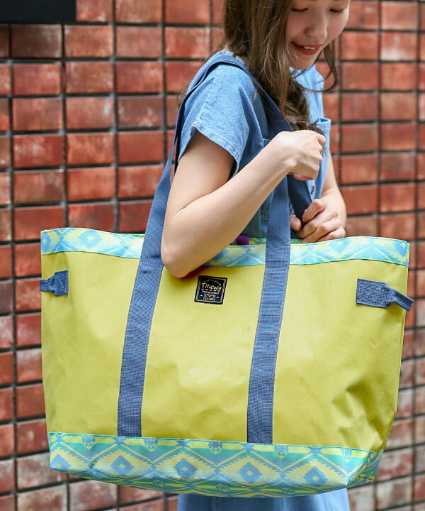 楽天市場 エコバッグ エコバック ショッピングバッグ 折り畳みバッグ 折りたたみバッグ レジバッグ トートバッグ 肩掛け 大容量 大きい ビッグサイズ 35l 耐久性 はっ水 撥水 Pvc かわいい おしゃれ エスニック チチカカ Titicaca アウトドアビッグトートバッグ