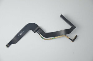 olivins MacBook Pro 13C` A1278 2012fɑΉpn[hfBXNP[uł 821-1480-A