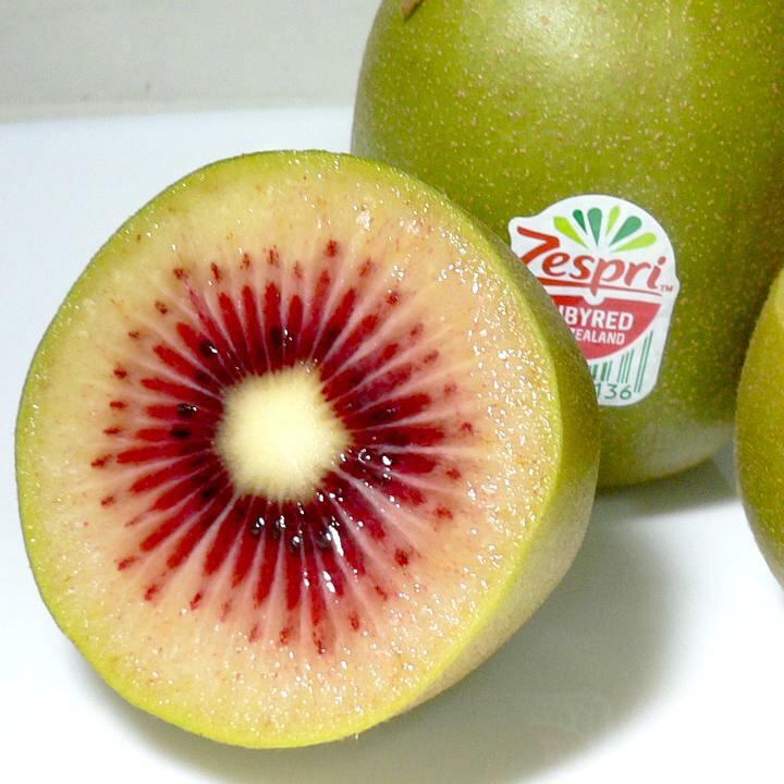 楽天市場 Nz産 ルビーレッド キウイフルーツ 約5 5kg 中玉 48個入り ゼスプリ 赤 レッド キウイ Zesori 紅いキウイ 京の老舗の果物屋 鳥羽伊三