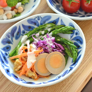 �y�u���� ���[�V�z�u���[�t�����[�̃T���_�{�E��