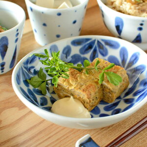 �y�u���� ���[�V�z�Ԏs���̃T���_�{�E��