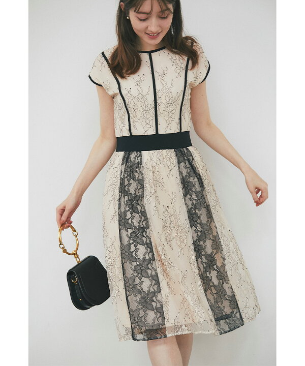 楽天市場 遠目からでも映えるフォトジェニックなバイカラーフラワーレースワンピース Teslly テスリー Tocco Closet トッコクローゼット レディース 宮本茉由さんはベージュ着用 ブルー ｔｏｃｃｏ