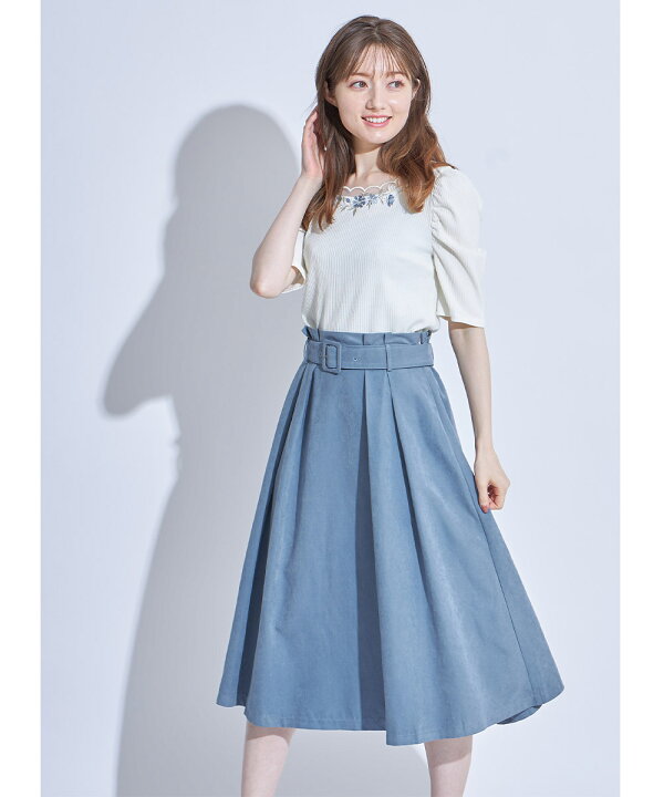 楽天市場 シーズンムードを盛り上げるベルト付きフェイクスエードフレアスカート Repste レプスティ Tocco Closet トッコクローゼット ｔｏｃｃｏ