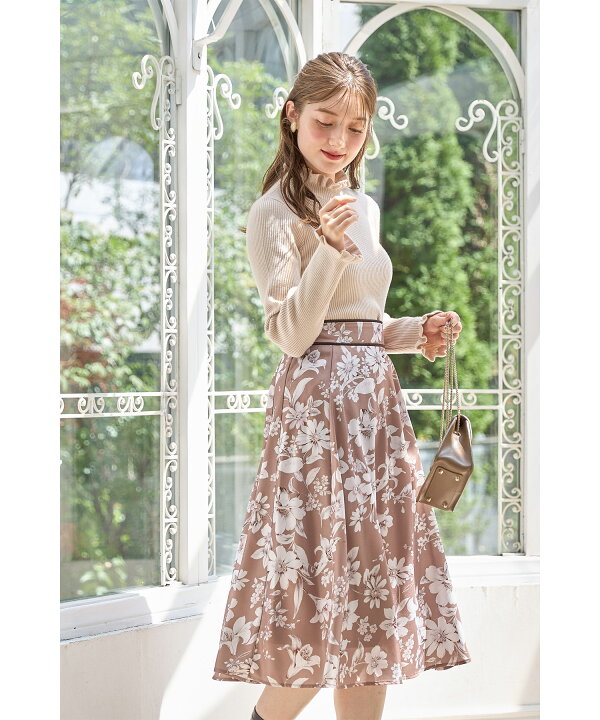 楽天市場】ウエスト配色ライン入りフラワープリントフレアスカート  