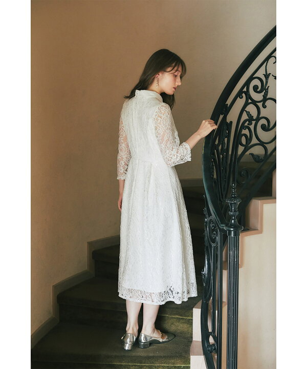 楽天市場】パール釦パネルライン襟付きレースワンピース【thymara  