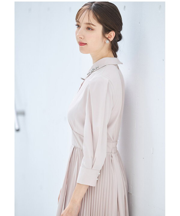 楽天市場】襟ビジュー付きサイドプリーツワンピース【aluity オリティ  