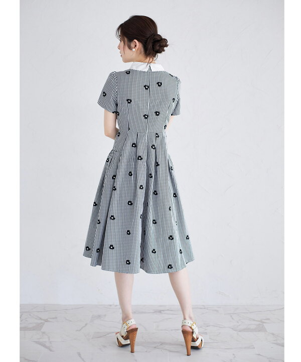 楽天市場】襟付きフラワー刺繍×ギンガムチェックワンピース【sillow  