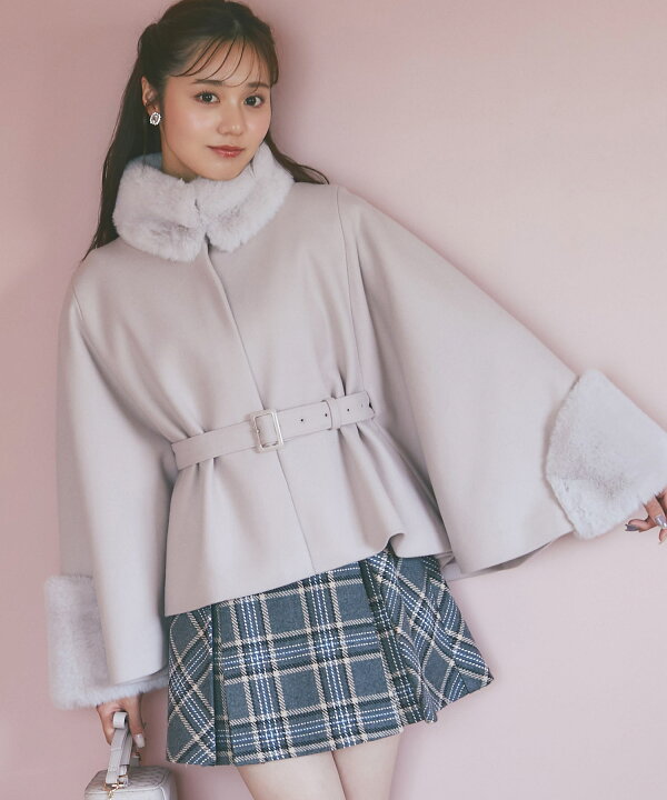 楽天市場】2WAYファー＆ベルト付きケープライクコート【sandina  