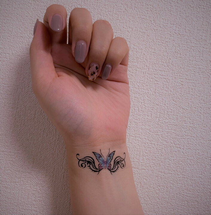 楽天市場 1枚おまけキャンペーン実施中 Tochno タトゥーシール ステッカー 刺青シール 防水 77枚セット O 水彩画モチーフ 花 蝶ハロウィン Tochno