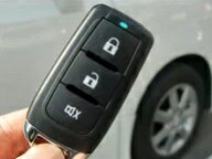 キーレスエントリー　リモコンドアロック 大手自動車ディーラーも採用信頼のツーフィットメタルデザイン…