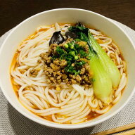 麻辣湯 米線 王牌食品 米线 500g 日本国内加工 ミーシェン 米ヌードル ライスヌードル 調理必要