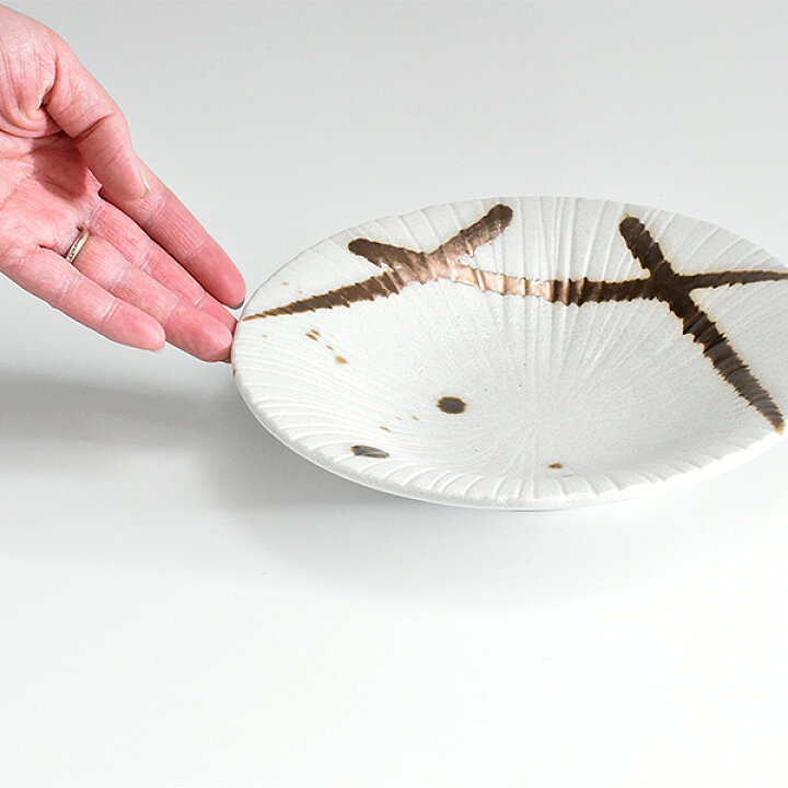 楽天市場】中鉢 金色流し彫十草型多用鉢 約20cm 白系 和食器 向付 日本 