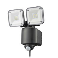 オーム電機 OHM LS-A320W2 monban 防犯センサーライト 2灯コンセント式 3200ルーメン LSA320W2