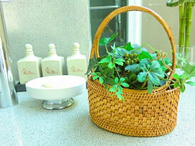 アタ製持ち手付きミニかご/格子編み【幅16cm】小物入れ 籠 アジア雑貨 持ち手付き 持ち運び おしゃれ 収納ボックス 収納カゴ 収納かご バリ雑貨 インテリア リゾート バリ島 アタ製品 ブラウン 藤 ラタン ハンドメイド 工芸