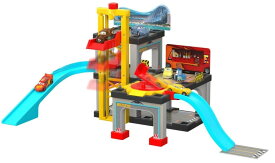 トミカ ディズニー カーズ アクションコース 組みかえ! レーシングピット