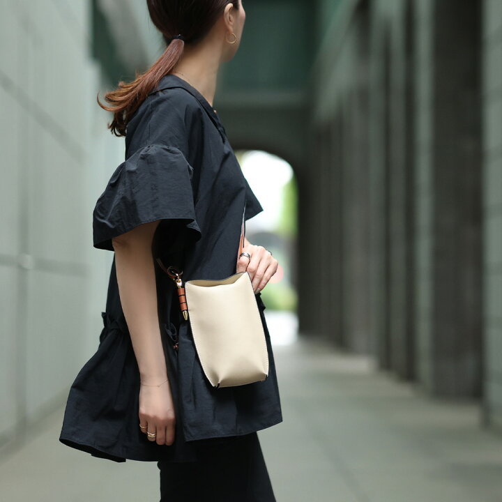 楽天市場】【Outlet アウトレット】本牛革 ミニショルダーバッグ【Ruru 