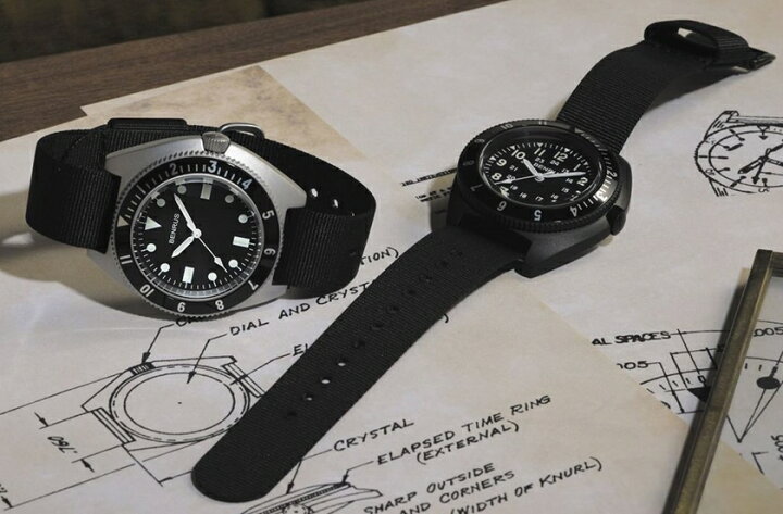 全商品オープニング価格！ ♢即購入OK♢ ❁ᴗ͈ˬᴗ͈ OHSEN黒赤ミリタリー腕時計30m防水デジアナ