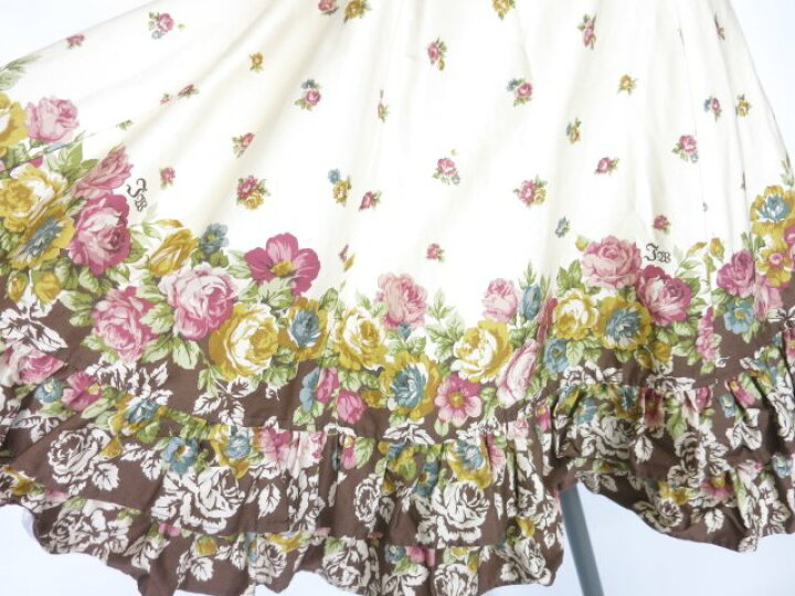 楽天市場】【中古】 Innocent World / マルグレーテショートジャンパー  