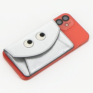 �A�j���n�C���h�}�[�` ANYA HINDMARCH �J�[�h�P�[�X �V���o�[ EYES ENVELOPE CARD CASE MagSafe�Ή� �A�C�Y �G���x���[�v �J�[�h�P�[�X 5050925199445 SILVER [2026AW]