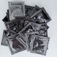 【最大1000円クーポン配布中！新品・正規品・ポスト投函】 ポーラ POLA B.A アイゾーンクリーム 0.26g×3…