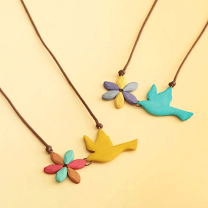 kinone 木製 鳥モチーフ ネックレス kinone 木製 鳥モチーフ