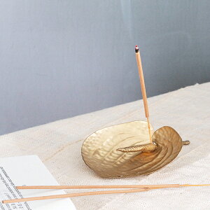 真鍮 アンスリウム インセンスホルダー お香立て お香スタンド アロマスタンド ゴールド 葉っぱ ハート型 おしゃれ インテリア雑貨 ギフト プレゼント artipurCOTTAGE KANKAN