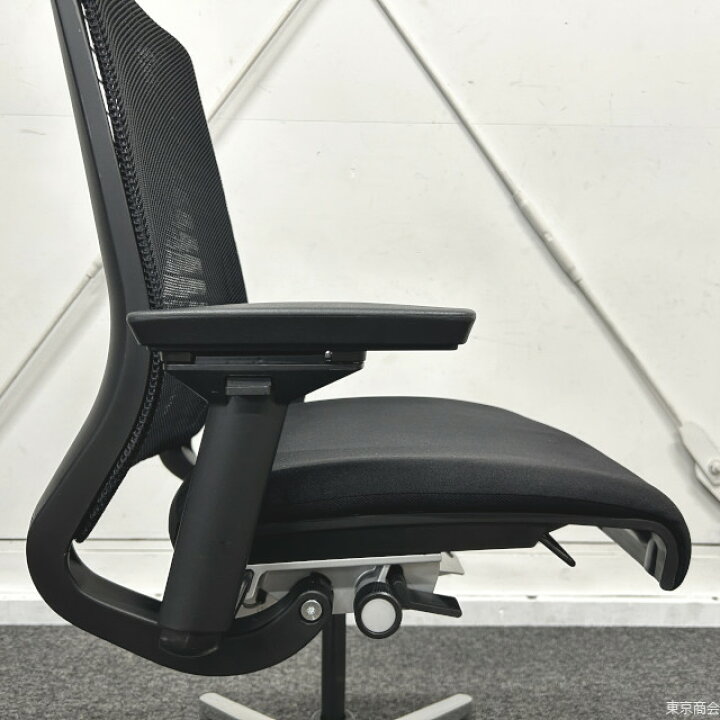 楽天市場】Steelcase オフィスチェア THINK 3Dメッシュ クロス張り 