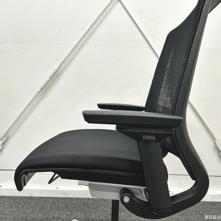 楽天市場】Steelcase オフィスチェア THINK 3Dメッシュ クロス張り 