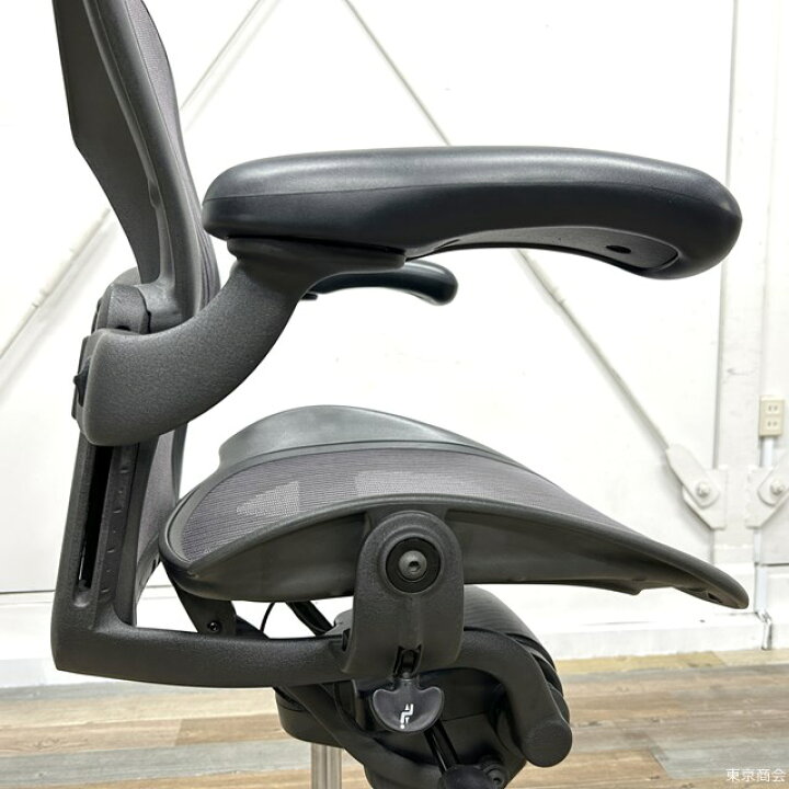 楽天市場】【送料無料!!】Herman Miller ハーマンミラー アーロン 