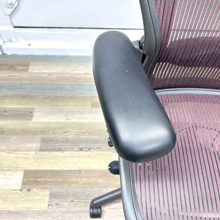 楽天市場】【送料無料!!】Herman Miller ハーマンミラー アーロン  