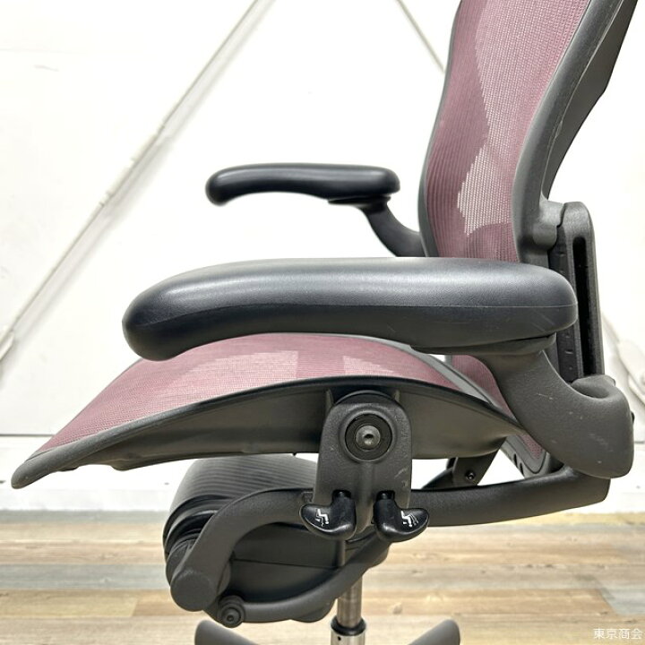 楽天市場】【送料無料!!】Herman Miller ハーマンミラー アーロン 