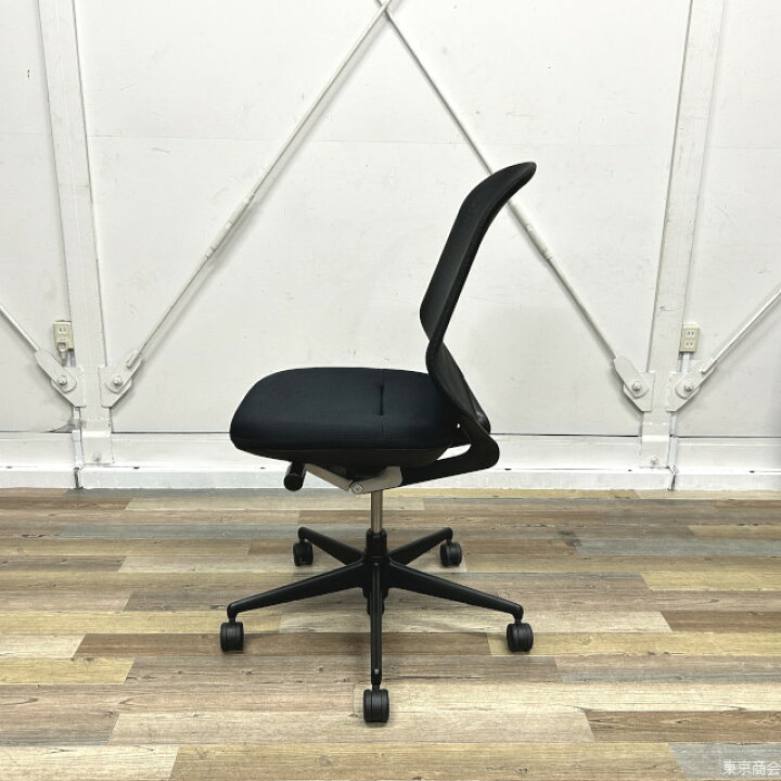 楽天市場】Vitra オフィスチェア Meda Pal ブラック デスクチェア ロー 