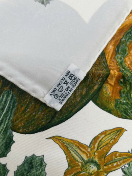 楽天市場】極美品 HERMES エルメス カレ90 CITROUILLES ET COLOQUINTES 