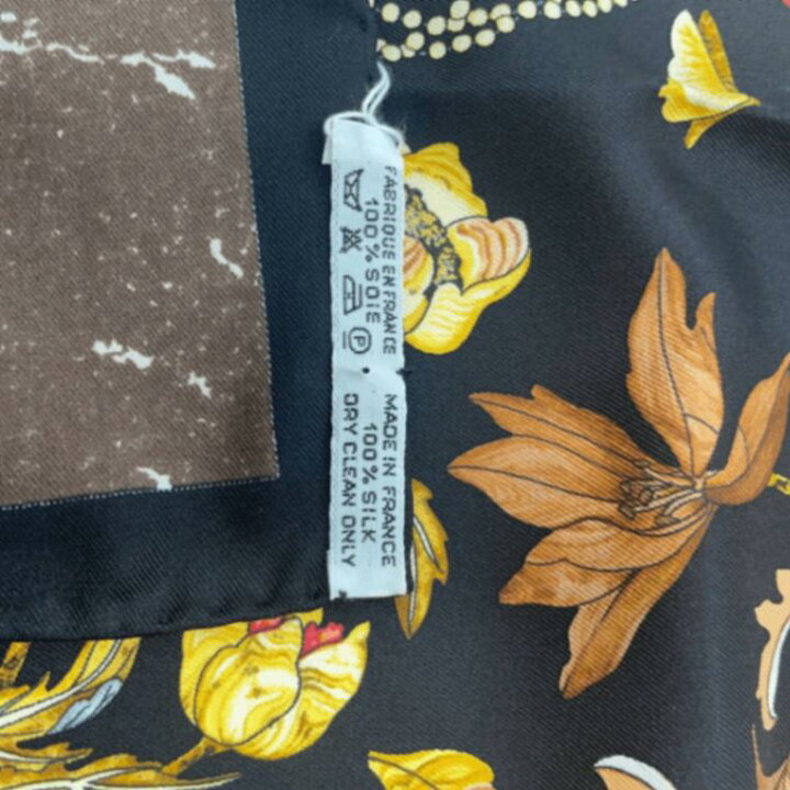 楽天市場】未使用級 HERMES エルメス カレ90 PIERRES d
