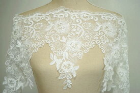 ビーズ付き　ウェディングドレス 　ウェディング用レース 　刺繍　チュールレース　幅28cm　単位1m　オフホワイト