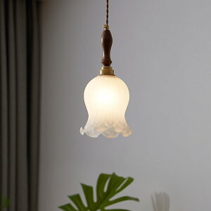 ペンダントライト おしゃれ ガラス レトロ 1灯 吊下げ灯 天井照明 間接照明 北欧 LED電球 洋風 キッチン 照明器具 トイレ 階段 引掛シーリング ダクトレール 電気 モダン シンプル かわいい リ